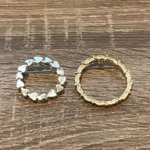 2 Vintage Gerry's Wreath Pins 1 Gold Tone 1 Silver Tone Hearts